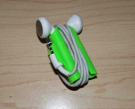 İphone Standart Earbud Kablolu Kulaklık Tutucu Aparatı Aksesuar