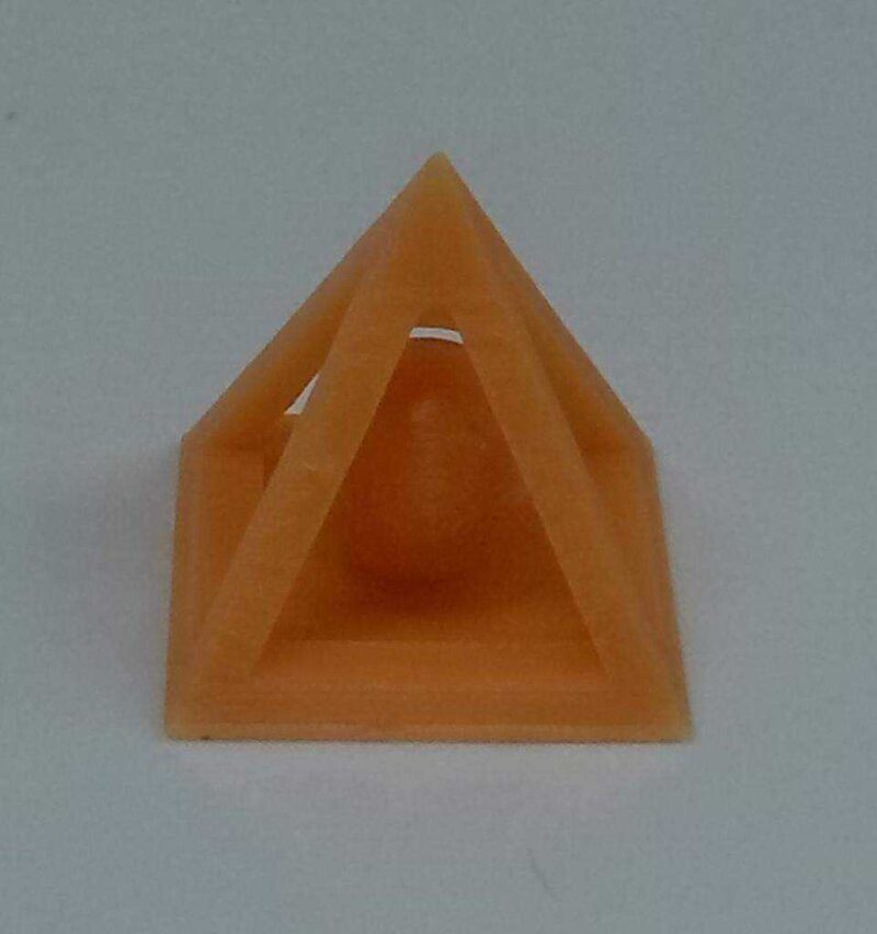 Küre-In-Piramit Plastik Aparat - Görsel 2