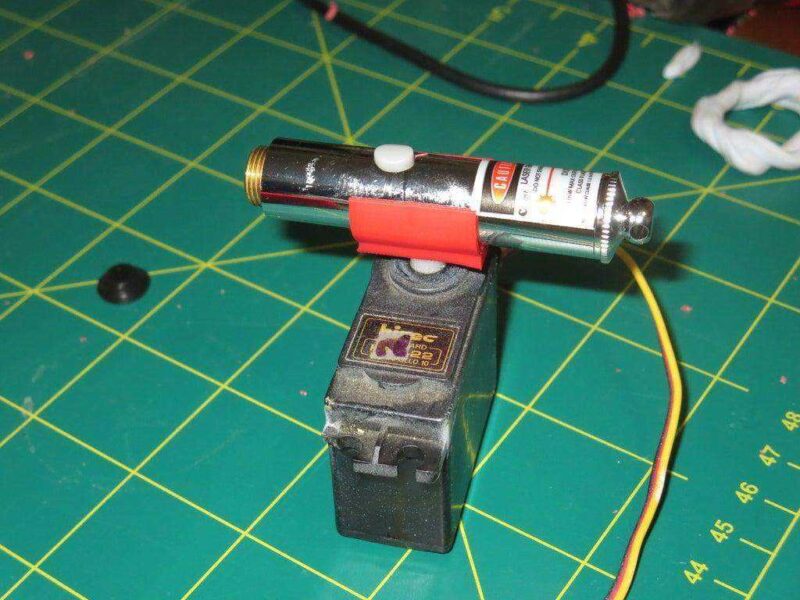 Lazer Pointer Tutucu Servo Motora Gitmek İçin Plastik Aparat - Görsel 3