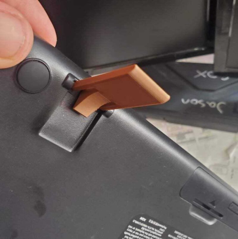 Logitech K360 Genişletilmiş Çekici Klavye Ayak Plastik Aparat - Görsel 2