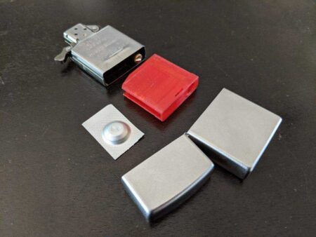 Zippo Depolama Bölmesi Plastik Aparat