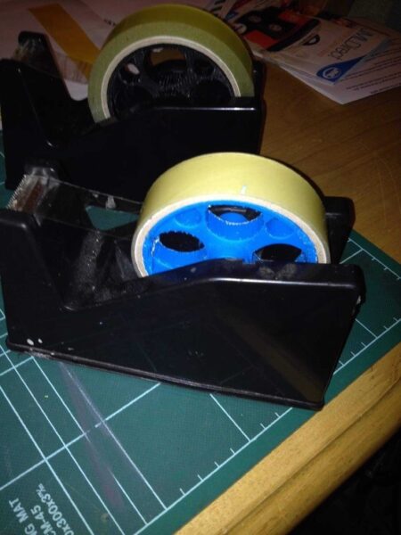 Sellotape Biriktirme Tutucu Plastik Aparat