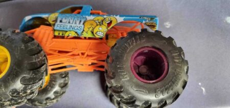 Hotwheels Canavar Kamyon Tekerlek Plastik Aparat