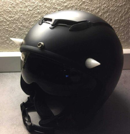 Motosiklet Kask Boynuzları. İblis Bak. Vida Yok, Yapıştırıcı Yok! Plastik Aparat
