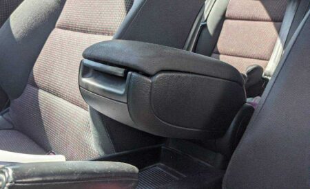 Audi A3 8P Mandal Plastik Aparat