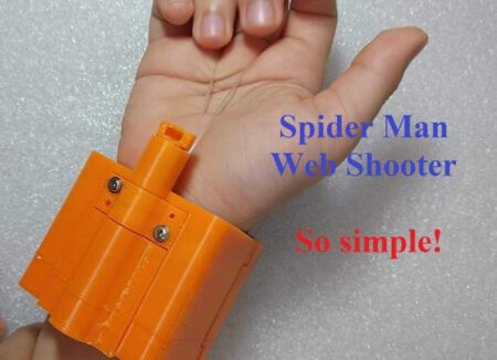 Çocuklar İçin Örümcek Adam Web Shooter Plastik Aparat