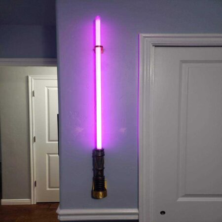 Savi Nin Atölyesi Lightsaber Duvara Montajı Plastik Aparat