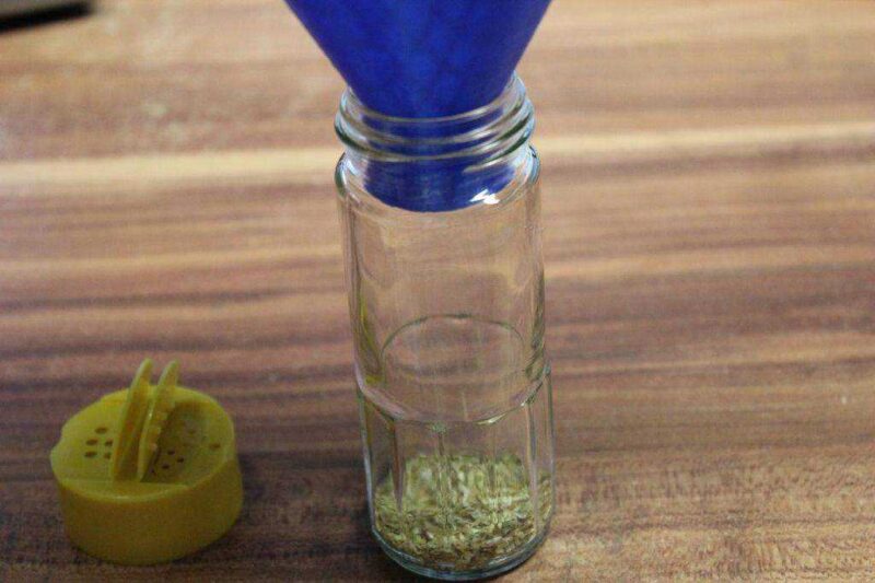Baharat Kavanozu İçin Huni Plastik Aparat - Görsel 2