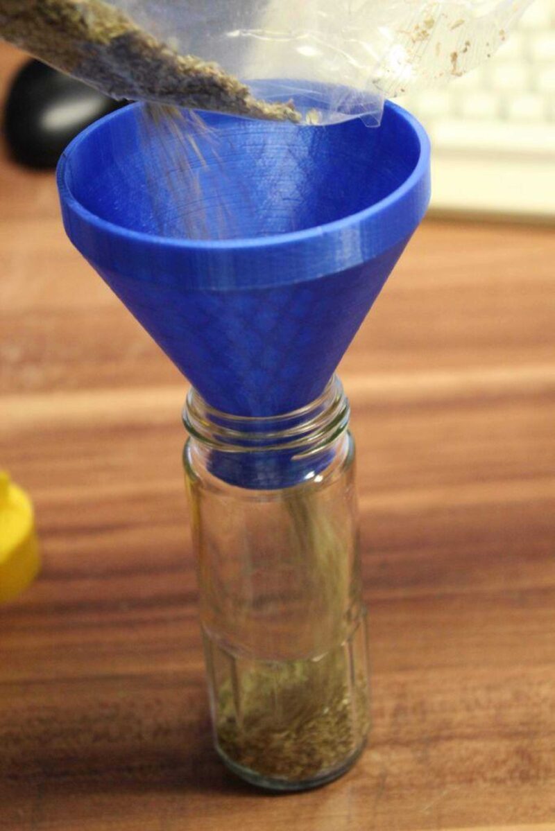 Baharat Kavanozu İçin Huni Plastik Aparat - Görsel 4