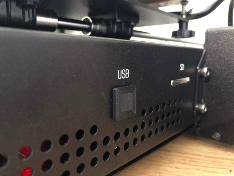 Anycubic I3 Mega USB Kapağı  Organik Plastikten Aparat - Görsel 2