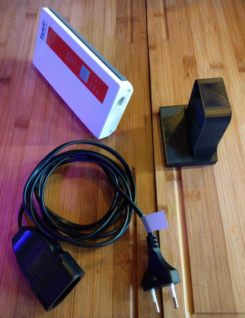 Avm Fritz! Wlan Tekrarlayıcı 1750E - Stand Plastik Aparat - Görsel 3