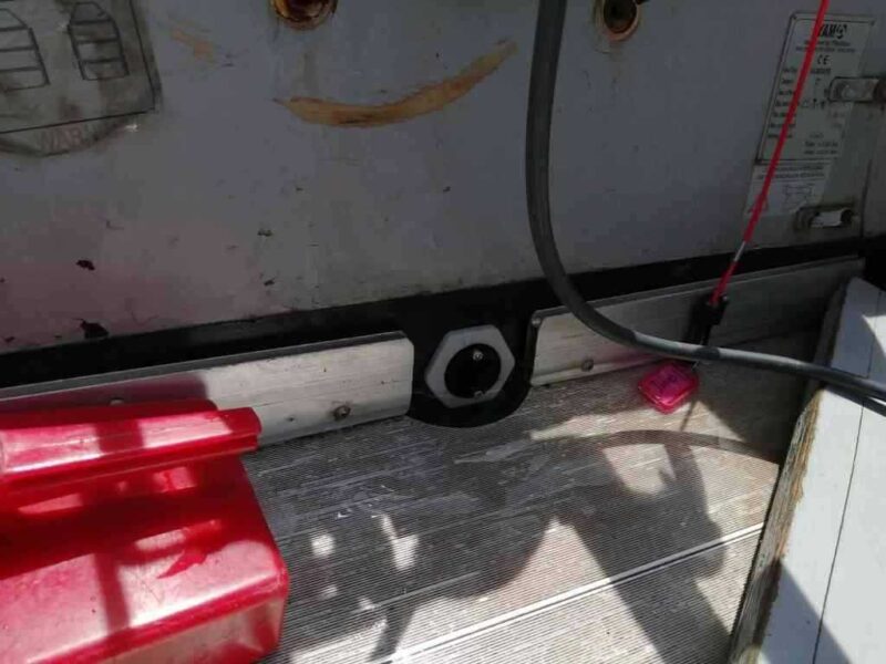 Tekne Tahliye Tapası Ø37Mm Plastik Aparat - Görsel 2