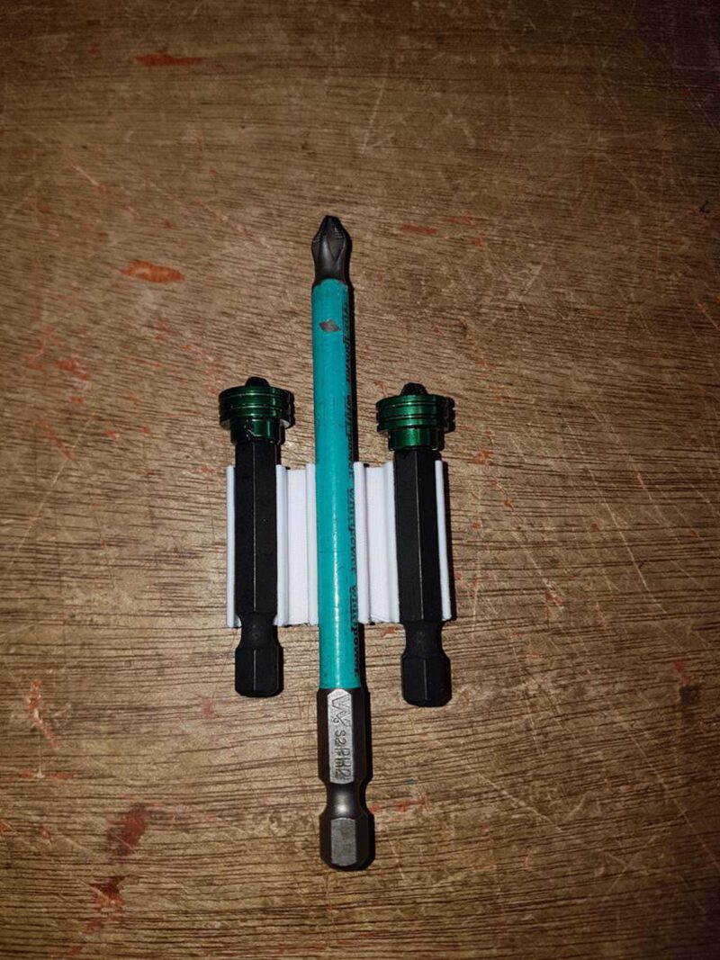 Bosch 10.8 V Bit Tutucu Plastik Aparat - Görsel 4