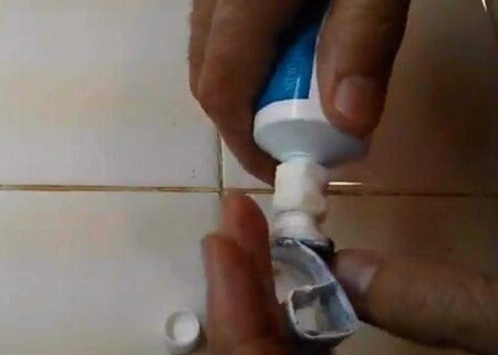 Diş Macunu Transfer Aktarma Tüp Aparatı Organik Plastikten