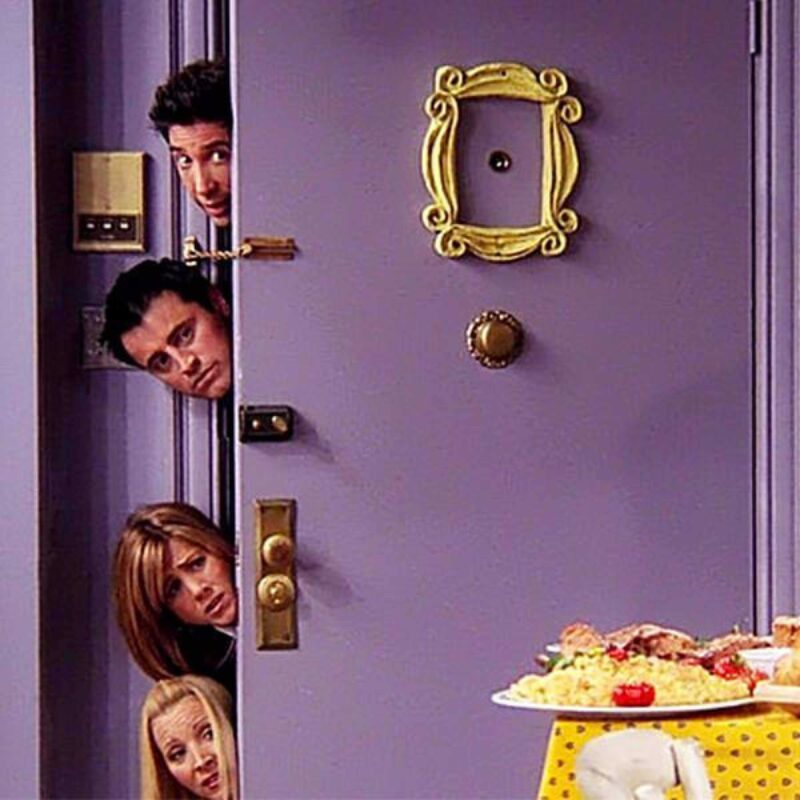 Drama Friends Monica Nın Kapı Minyatür Plastik Aparat - Görsel 3