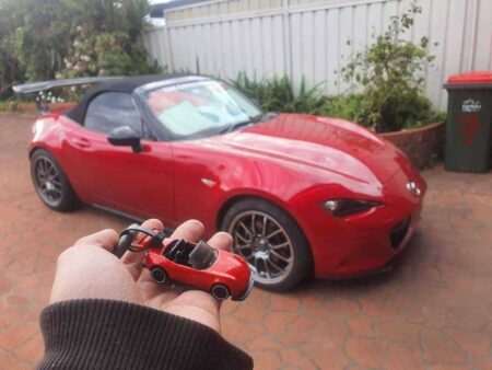 Mazda Mx5 Hotwheels Anahtar Fob Plastik Aparat
