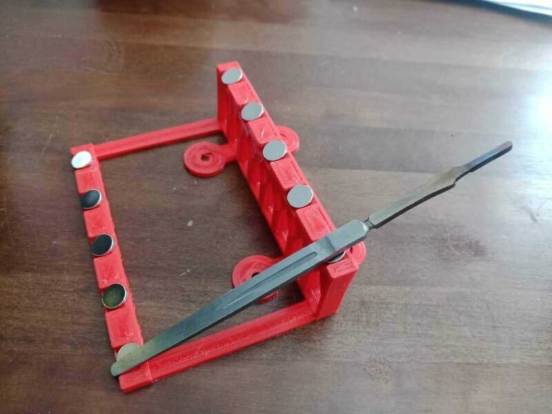 Manyetik Neşter Sahibi Plastik Aparat - Görsel 3