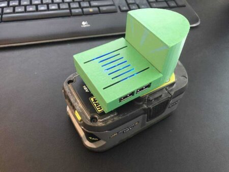 Ryobi One + Usb Güç Bankası Plastik Aparat