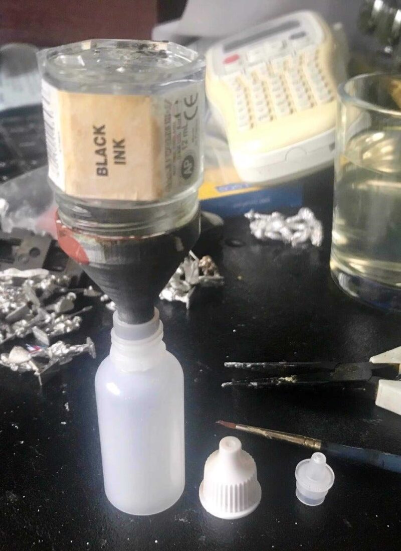 Damlalıklı Şişeler İçin Kale Boya Pot Huni Plastik Aparat