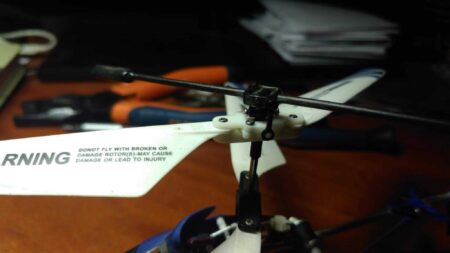 Helikopter Onarımı Syma S107 Plastik Aparat