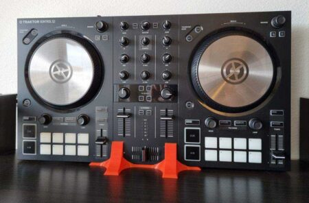 Traktor Kontrol S2 Mk3 Standı Plastik Aparat