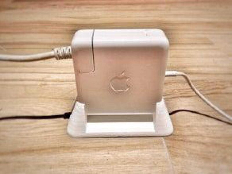 MacBook Pro AC Power Adaptör Standı Aparat Düzenleyici Organizer - Görsel 3