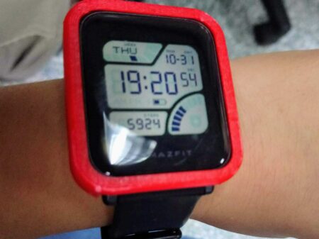 Amazfit bip Kapak Tutucu  Aparatı Sevgiliye Hediyelik Aparat