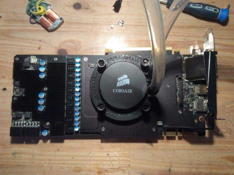 Msi Gtx 980 Ti Corsair H55 Su Soğutucu Plastik Aparat